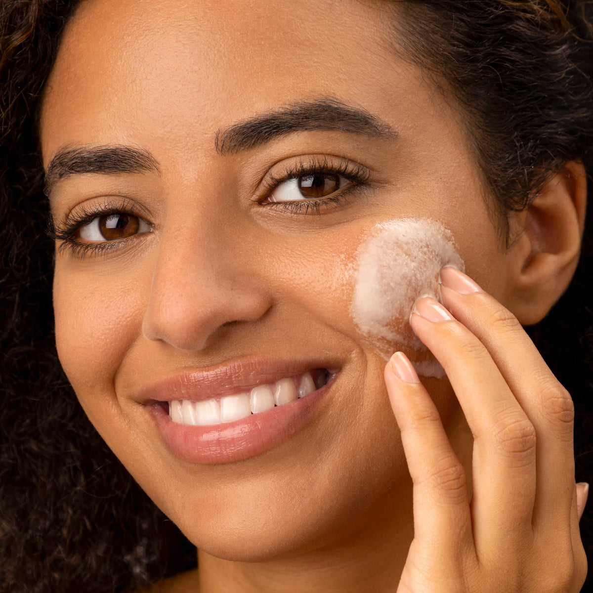 Medik8 Surface Radiance Cleanse