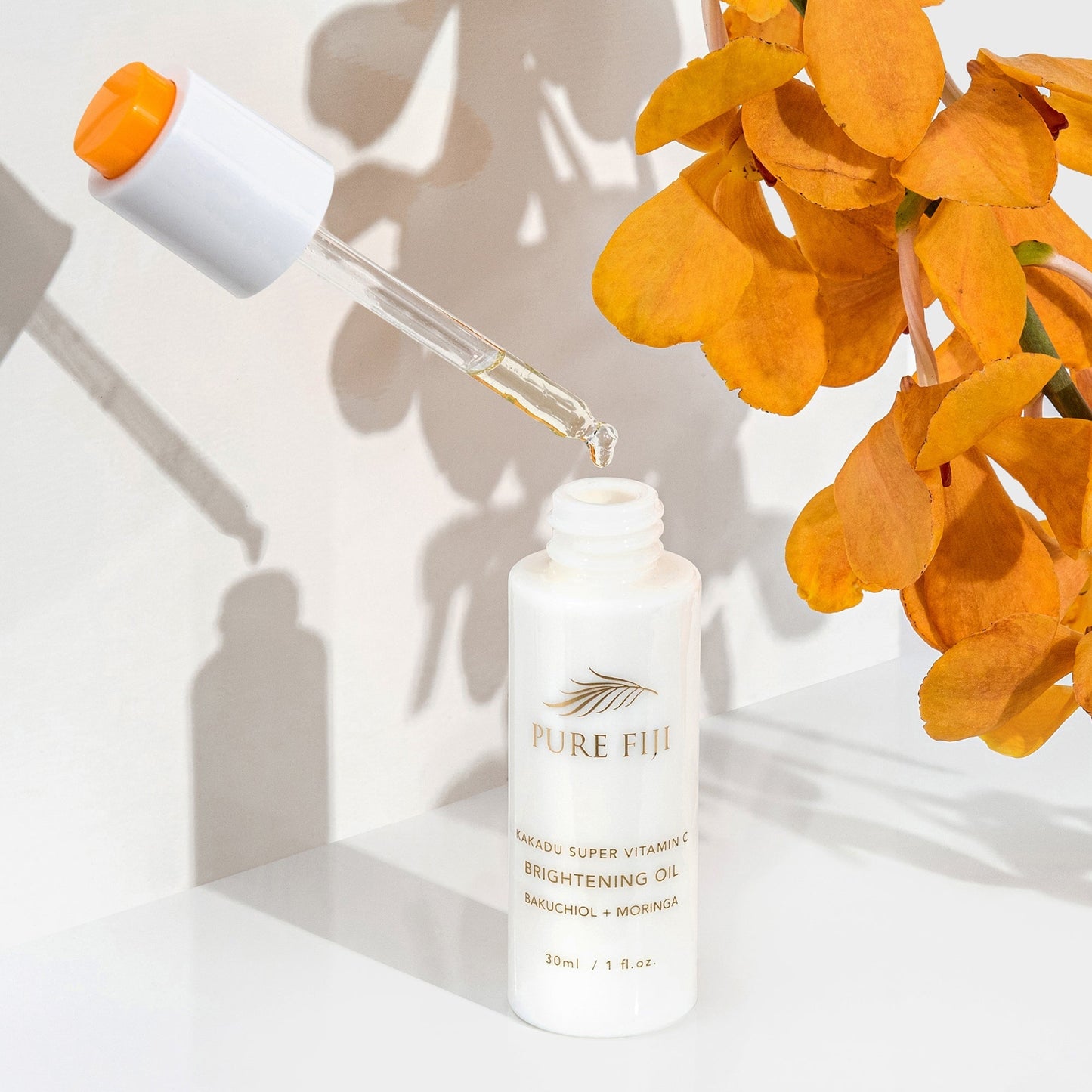 Pure Fiji Kakadu Super Vitamin C Brightening Oil with Bakuchiol + Moringa (1oz/30ml)